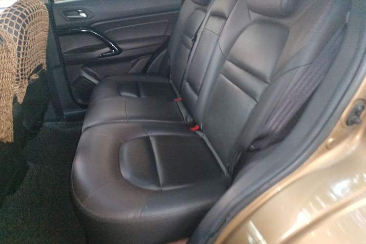 Used GAC Trumpchi GS4 2015 200T Manual Luxury Edition Left Rear Seat