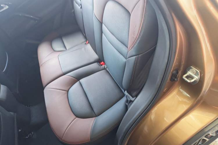 Used GAC Trumpchi GS4 2015 200T G-DCT Elite Edition Left Rear Seat