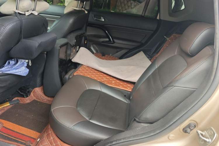 Used GAC Trumpchi GS4 2015 200T G-DCT Luxury Edition Left Rear Seat