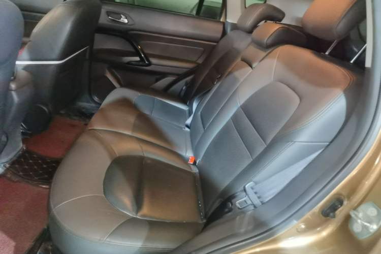 Used GAC Trumpchi GS4 2015 200T G-DCT Luxury Edition Left Rear Seat