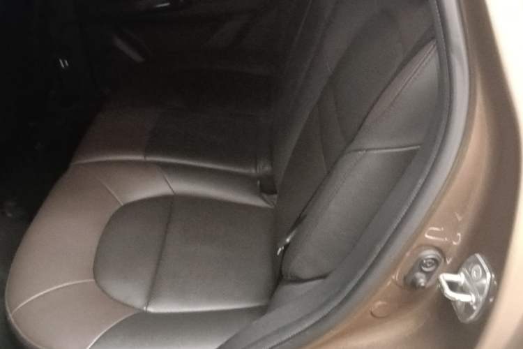 Used GAC Trumpchi GS4 2015 200T G-DCT Luxury Edition Left Rear Seat