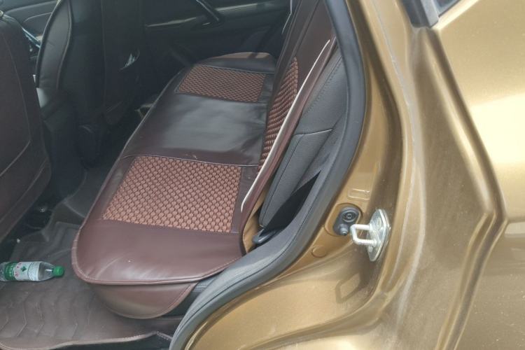 Used GAC Trumpchi GS4 2015 200T Manual Luxury Edition Left Rear Seat