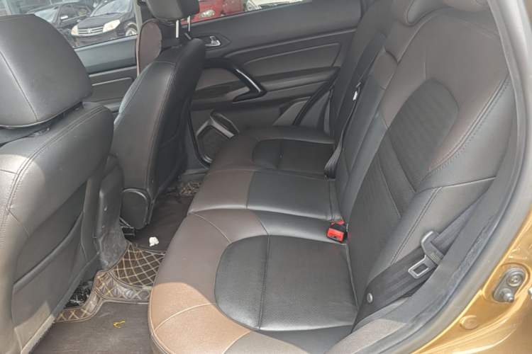 Used GAC Trumpchi GS4 2015 200T G-DCT Luxury Edition Left Rear Seat
