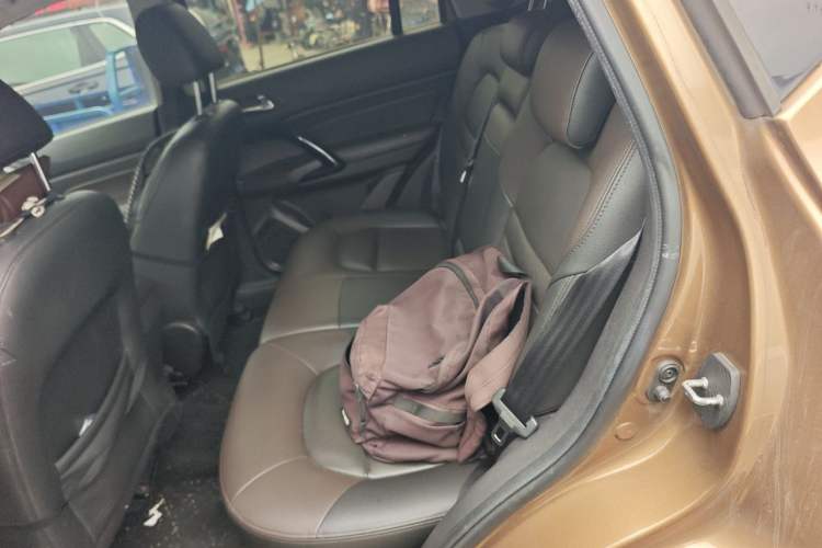 Used GAC Trumpchi GS4 2015 200T G-DCT Luxury Edition Left Rear Seat
