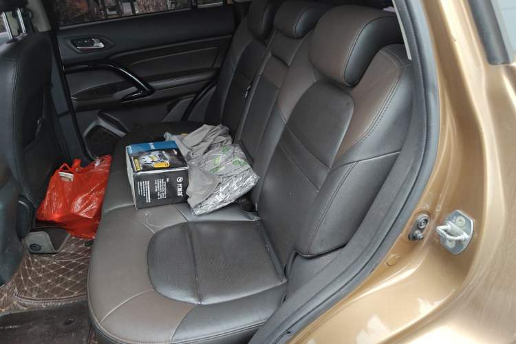 Used GAC Trumpchi GS4 2015 200T G-DCT Luxury Edition Left Rear Seat