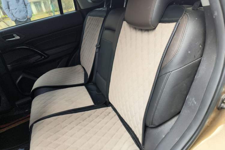 Used GAC Trumpchi GS4 2015 200T Manual Luxury Edition Left Rear Seat
