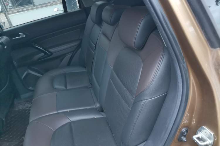 Used GAC Trumpchi GS4 2015 200T G-DCT Elite Edition Left Rear Seat