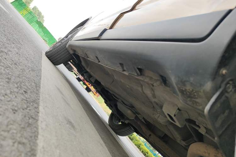 Used GAC Trumpchi GS4 2015 200T G-DCT Elite Edition Left Side Sill