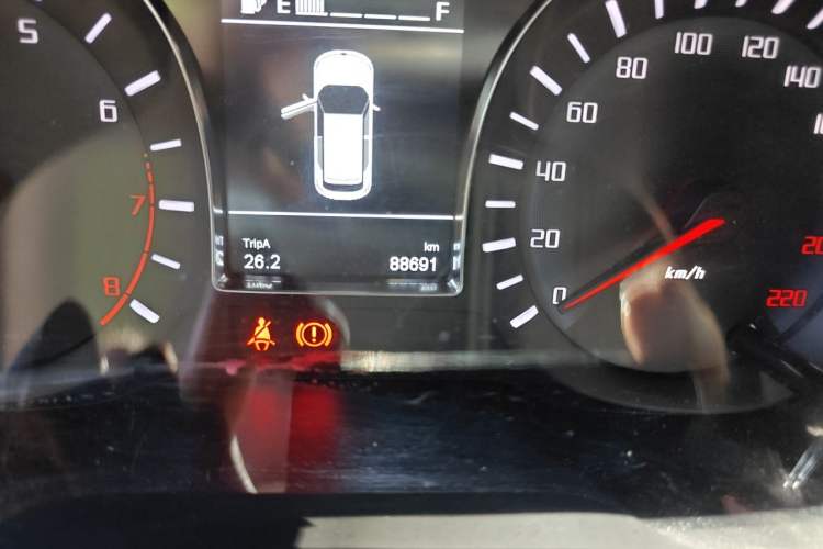 Used GAC Trumpchi GS4 2015 200T Manual Elite Edition Odometer Close Up
