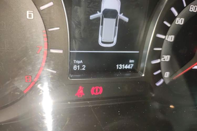 Used GAC Trumpchi GS4 2015 200T Manual Elite Edition Odometer Close Up