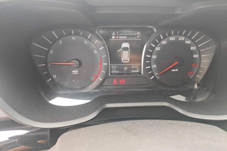 Used GAC Trumpchi GS4 2015 200T G-DCT Luxury Edition Odometer Close Up