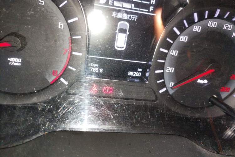 Used GAC Trumpchi GS4 2015 200T Manual Luxury Edition Odometer Close Up