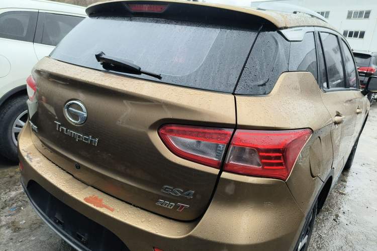 Used GAC Trumpchi GS4 2015 200T Manual Elite Edition Rear