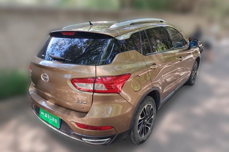 Used GAC Trumpchi GS4 2015 200T Manual Elite Edition Rear Right 45 Deg
