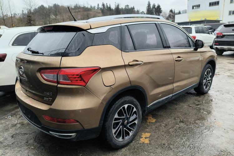 Used GAC Trumpchi GS4 2015 200T Manual Elite Edition Rear Right 45 Deg