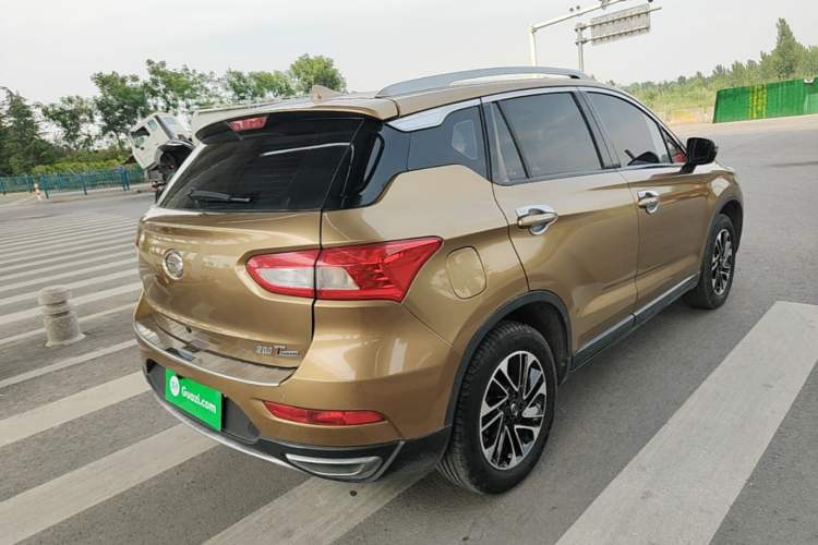 Used GAC Trumpchi GS4 2015 200T G-DCT Elite Edition Rear Right 45 Deg