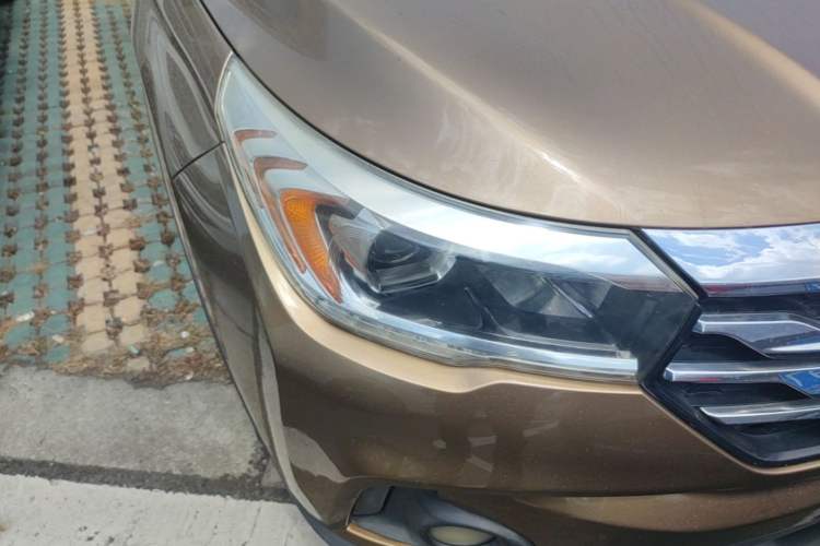 Used GAC Trumpchi GS4 2015 200T Manual Elite Edition Right Front Headlight
