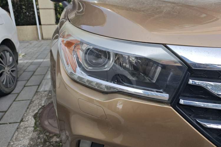 Used GAC Trumpchi GS4 2015 200T G-DCT Prestige Edition Right Front Headlight