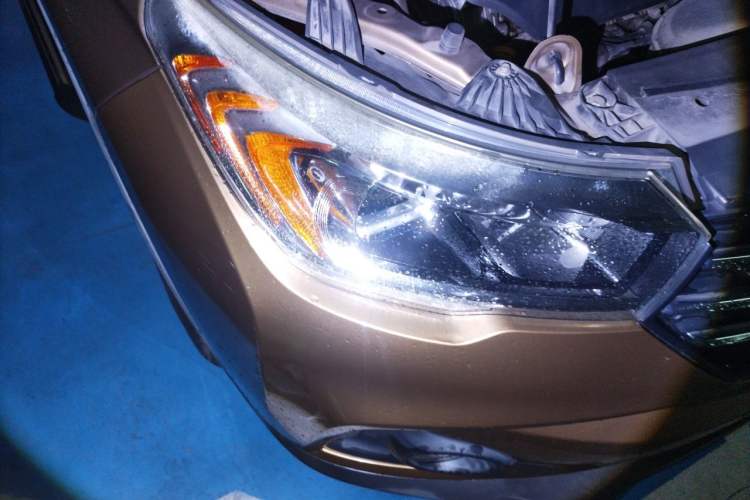 Used GAC Trumpchi GS4 2015 200T Manual Luxury Edition Right Front Headlight