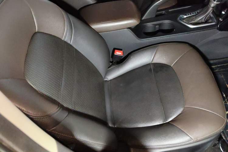 Used GAC Trumpchi GS4 2015 200T G-DCT Luxury Edition Right Front Seat