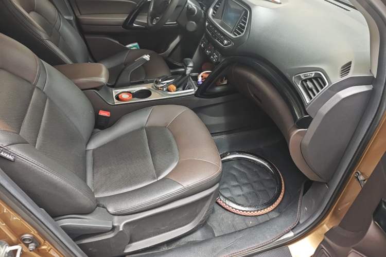 Used GAC Trumpchi GS4 2015 200T G-DCT Luxury Edition Right Front Seat
