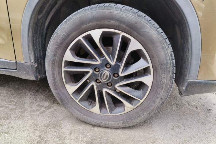 Used GAC Trumpchi GS4 2015 200T Manual Elite Edition Right Front Wheel Hub