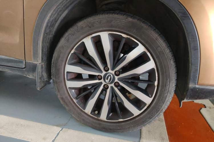 Used GAC Trumpchi GS4 2015 200T G-DCT Luxury Edition Right Front Wheel Hub