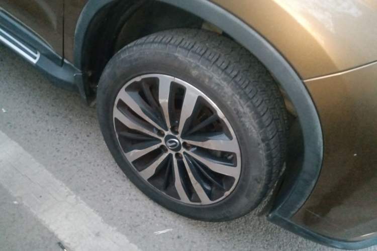 Used GAC Trumpchi GS4 2015 200T G-DCT Prestige Edition Right Front Wheel Hub