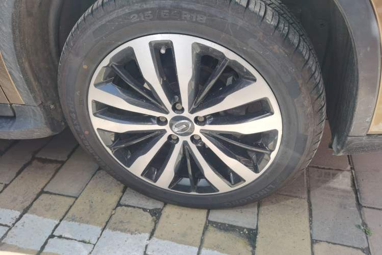 Used GAC Trumpchi GS4 2015 200T G-DCT Luxury Edition Right Front Wheel Hub