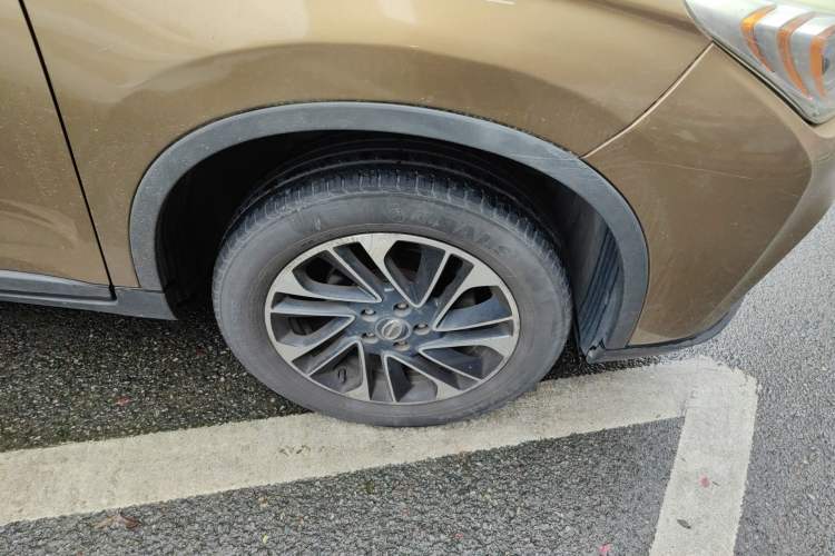Used GAC Trumpchi GS4 2015 200T G-DCT Elite Edition Right Front Wheel Hub