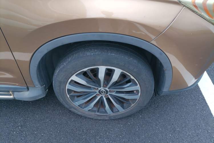 Used GAC Trumpchi GS4 2015 200T G-DCT Elite Edition Right Front Wheel Hub
