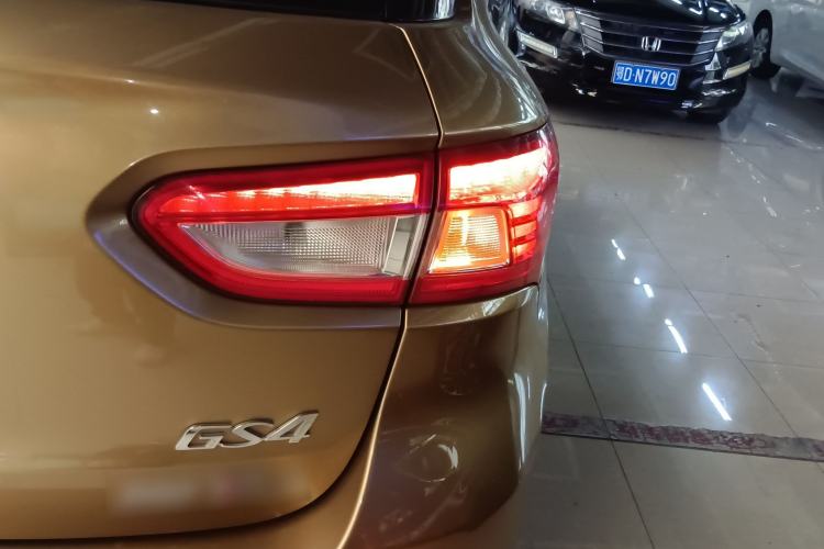 Used GAC Trumpchi GS4 2015 200T G-DCT Luxury Edition Right Rear Taillight