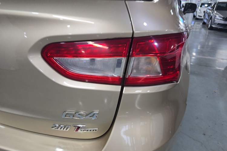 Used GAC Trumpchi GS4 2015 200T G-DCT Luxury Edition Right Rear Taillight