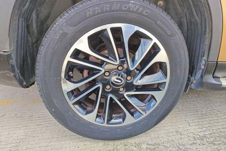 Used GAC Trumpchi GS4 2015 200T G-DCT Elite Edition Right Rear Wheel Hub
