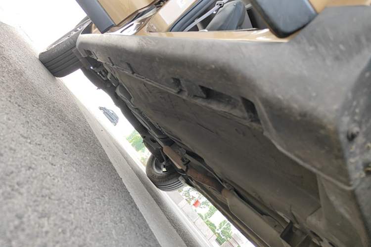 Used GAC Trumpchi GS4 2015 200T G-DCT Elite Edition Right Side Sill