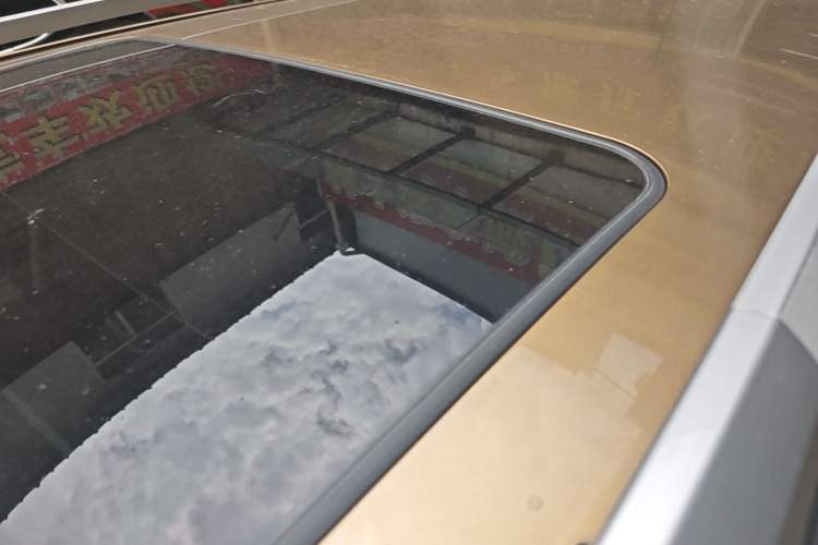 Used GAC Trumpchi GS4 2015 200T G-DCT Luxury Edition Roof