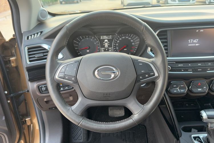 Used GAC Trumpchi GS4 2015 200T G-DCT Luxury Edition Steering Wheel