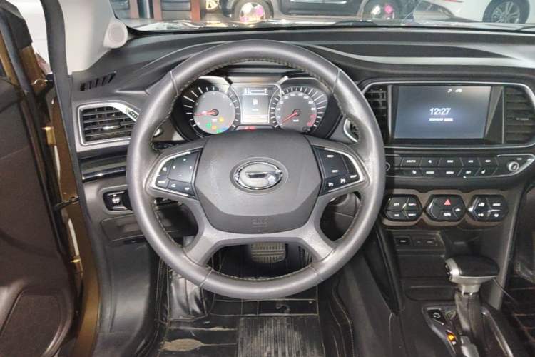 Used GAC Trumpchi GS4 2015 200T G-DCT Luxury Edition Steering Wheel
