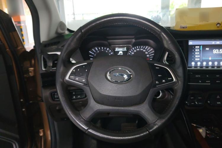 Used GAC Trumpchi GS4 2015 200T G-DCT Luxury Edition Steering Wheel