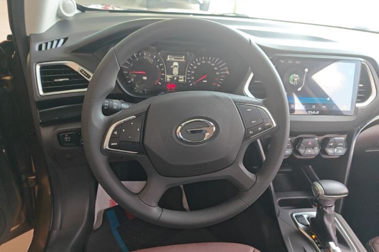 Used GAC Trumpchi GS4 2015 200T G-DCT Elite Edition Steering Wheel
