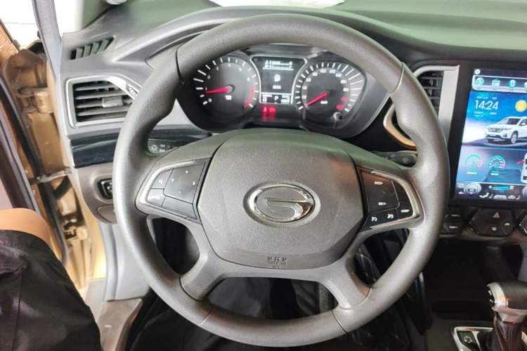 Used GAC Trumpchi GS4 2015 200T G-DCT Elite Edition Steering Wheel