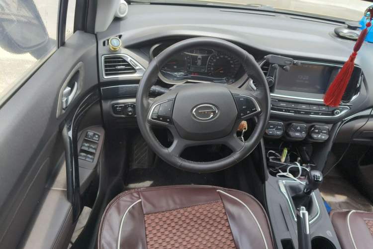 Used GAC Trumpchi GS4 2015 200T Manual Luxury Edition Steering Wheel