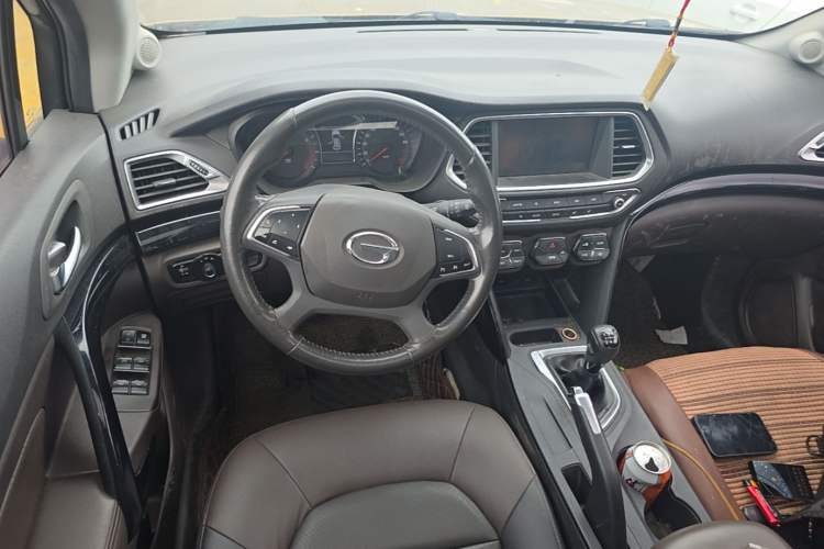 Used GAC Trumpchi GS4 2015 200T Manual Luxury Edition Steering Wheel