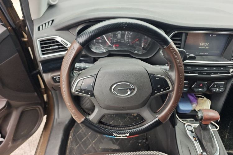Used GAC Trumpchi GS4 2015 200T G-DCT Luxury Edition Steering Wheel