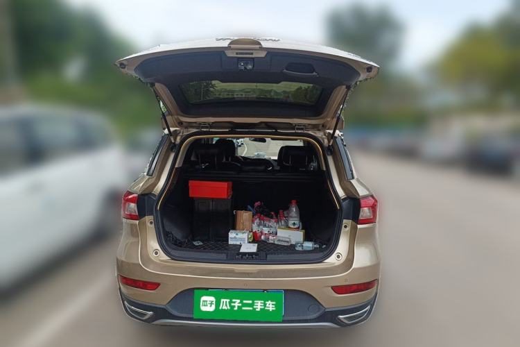 Used GAC Trumpchi GS4 2015 200T G-DCT Luxury Edition Trunk