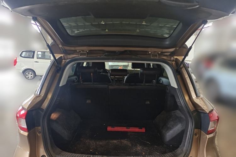 Used GAC Trumpchi GS4 2015 200T Manual Luxury Edition Trunk