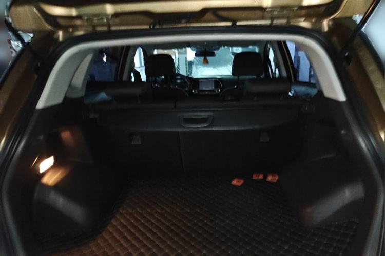 Used GAC Trumpchi GS4 2015 200T G-DCT Elite Edition Trunk