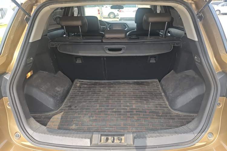 Used GAC Trumpchi GS4 2015 200T G-DCT Luxury Edition Trunk