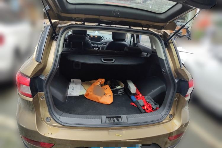Used GAC Trumpchi GS4 2015 200T G-DCT Elite Edition Trunk