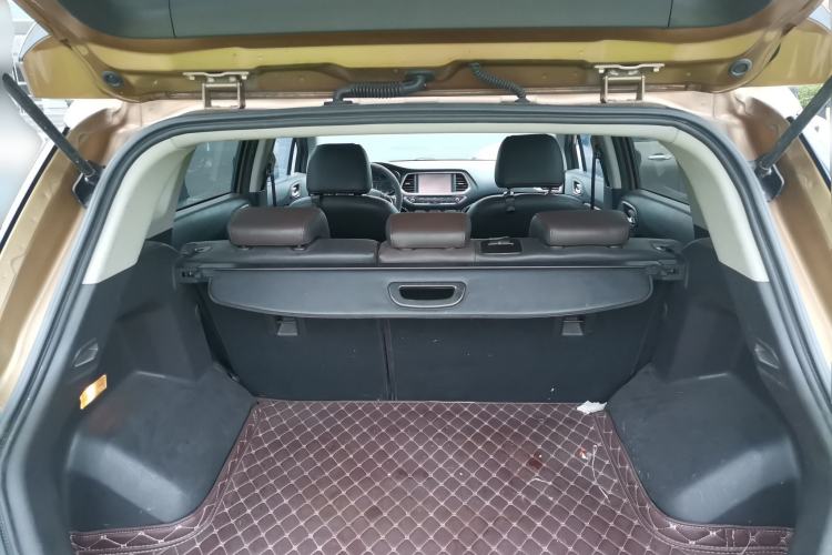 Used GAC Trumpchi GS4 2015 200T G-DCT Elite Edition Trunk